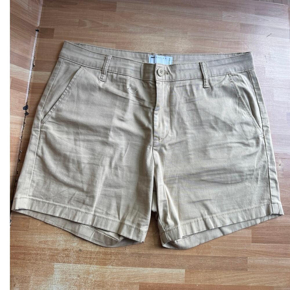 ASOS DESIGN chino shorts feature a classic flat-front design size 34